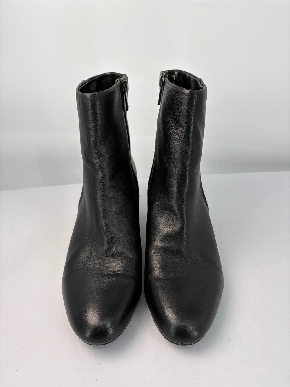 🗑️ Naturalizer River Black Leather Ankle Boots